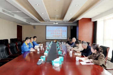 嘉兴市司法局党委委员、副局长蔡加龙一行莅临ROYAL皇家88纸业调研指导